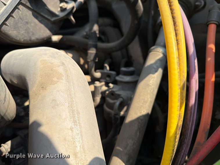 image for item FK4562 2009 GMC C8500 bucket truck