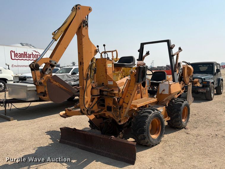 2000 Case 560 cable plow