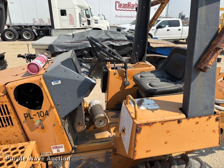 image for item FK4563 2000 Case 560 cable plow