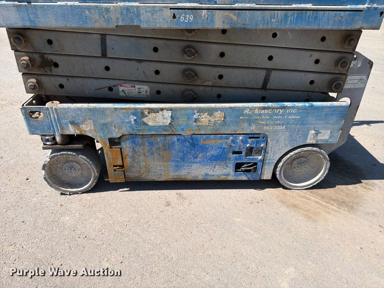 image for item FK4568 2008 Genie GS-1930 scissor lift