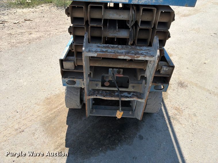 image for item FK4568 2008 Genie GS-1930 scissor lift