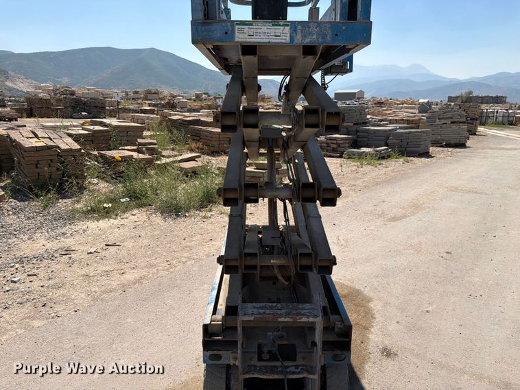 image for item FK4568 2008 Genie GS-1930 scissor lift