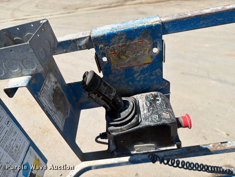 image for item FK4568 2008 Genie GS-1930 scissor lift