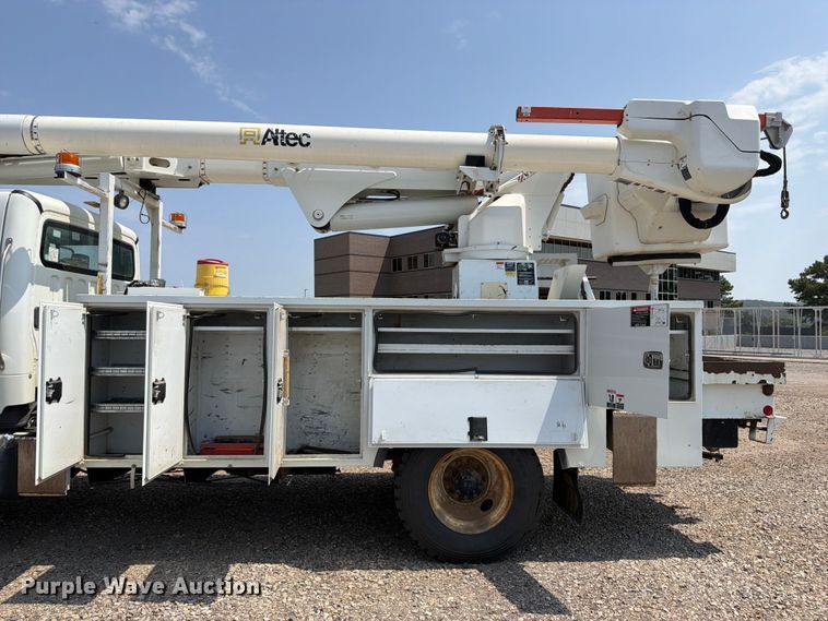 image for item FK5042 2014 Freightliner Business Class M2 bucket truck