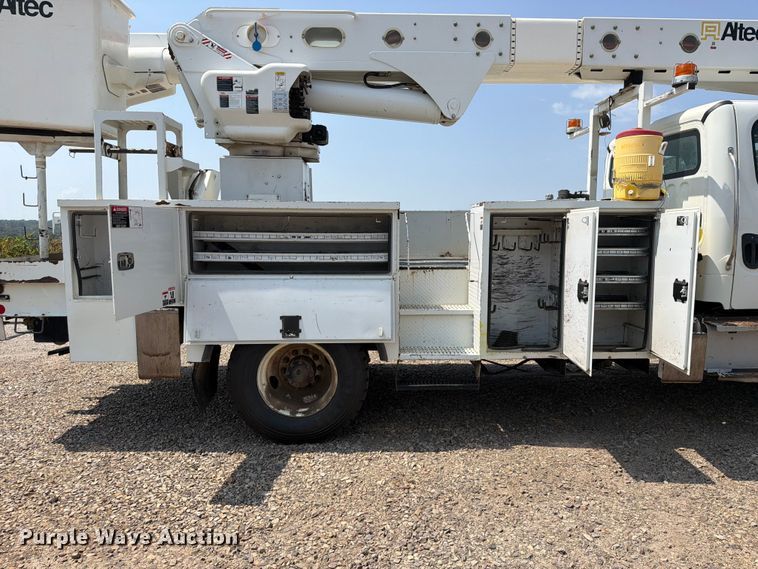 image for item FK5042 2014 Freightliner Business Class M2 bucket truck