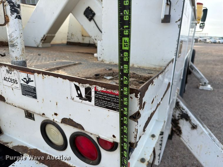 image for item FK5042 2014 Freightliner Business Class M2 bucket truck