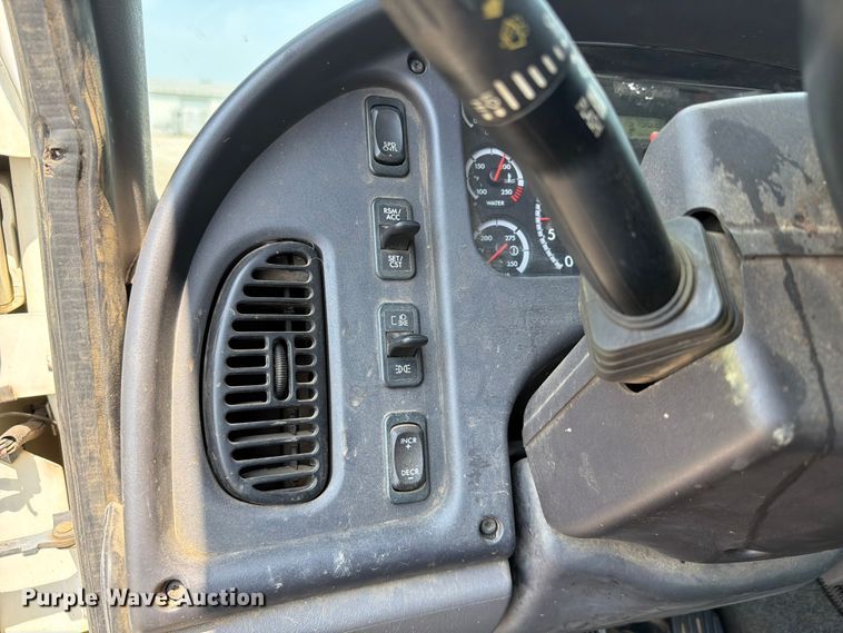 image for item FK5042 2014 Freightliner Business Class M2 bucket truck