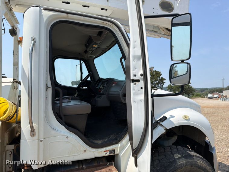 image for item FK5042 2014 Freightliner Business Class M2 bucket truck