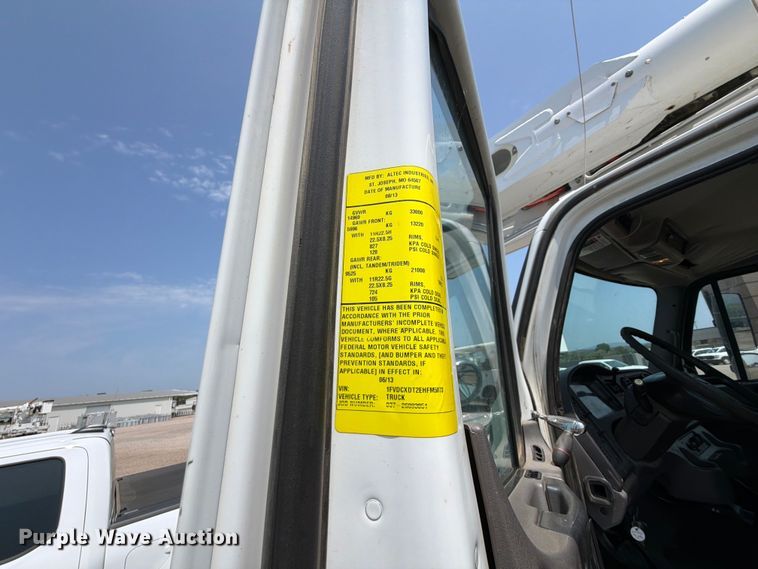 image for item FK5042 2014 Freightliner Business Class M2 bucket truck