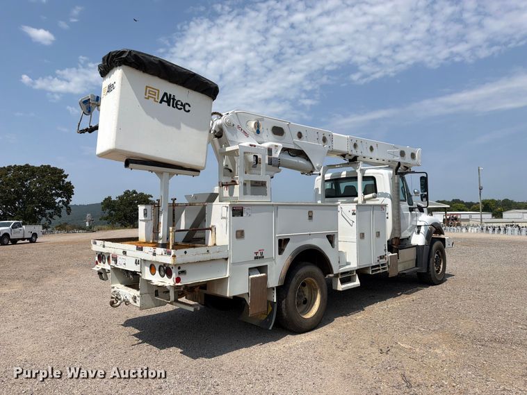 image for item FK5043 2018 International WorkStar 7500 bucket truck