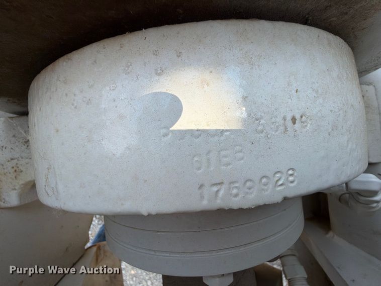 image for item FK5043 2018 International WorkStar 7500 bucket truck
