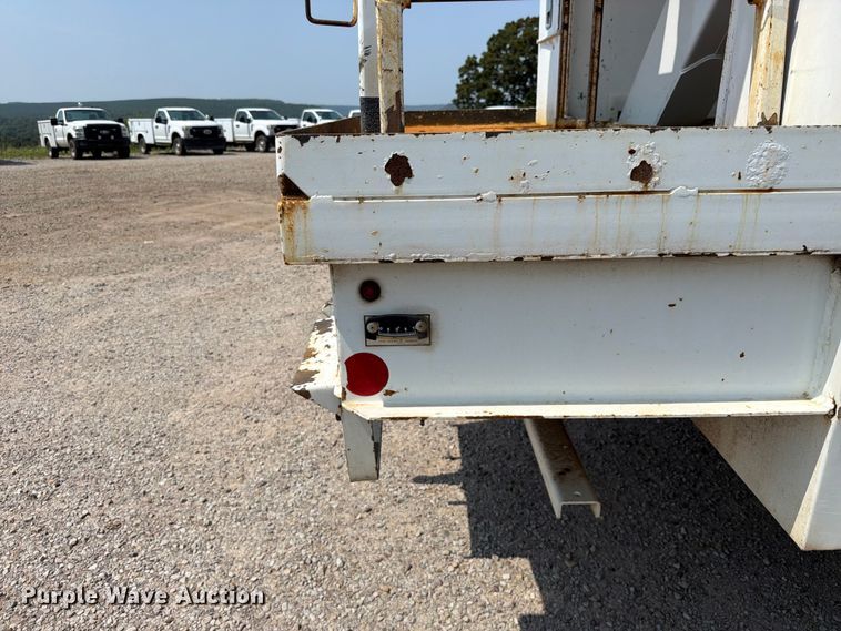 image for item FK5043 2018 International WorkStar 7500 bucket truck