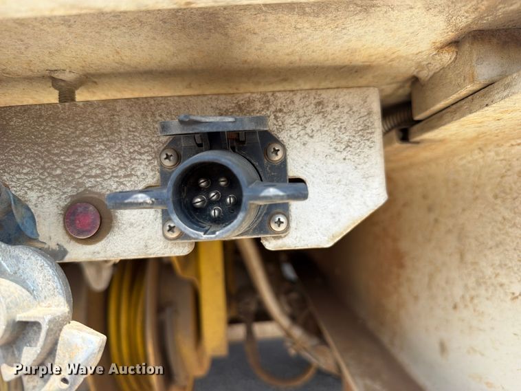 image for item FK5043 2018 International WorkStar 7500 bucket truck