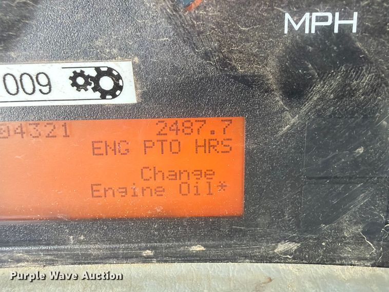 image for item FK5043 2018 International WorkStar 7500 bucket truck
