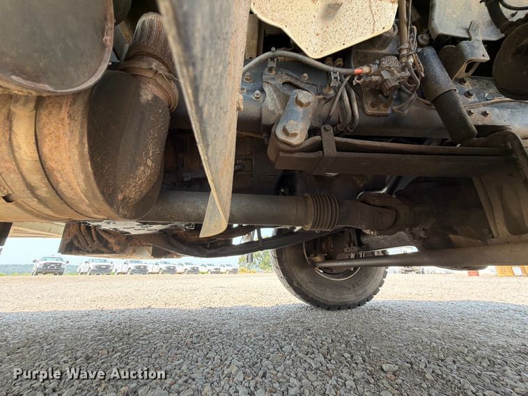 image for item FK5043 2018 International WorkStar 7500 bucket truck