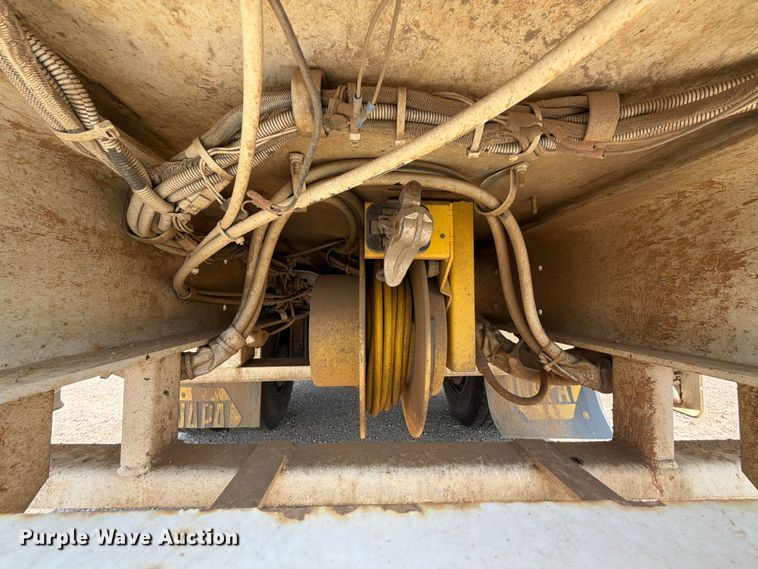 image for item FK5043 2018 International WorkStar 7500 bucket truck