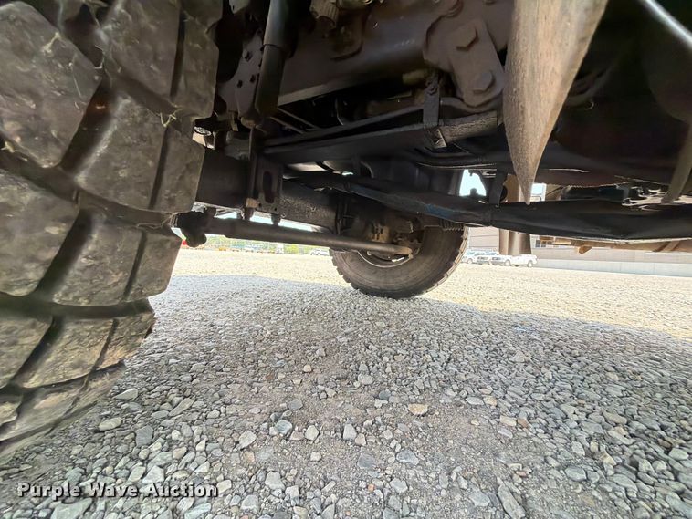image for item FK5043 2018 International WorkStar 7500 bucket truck