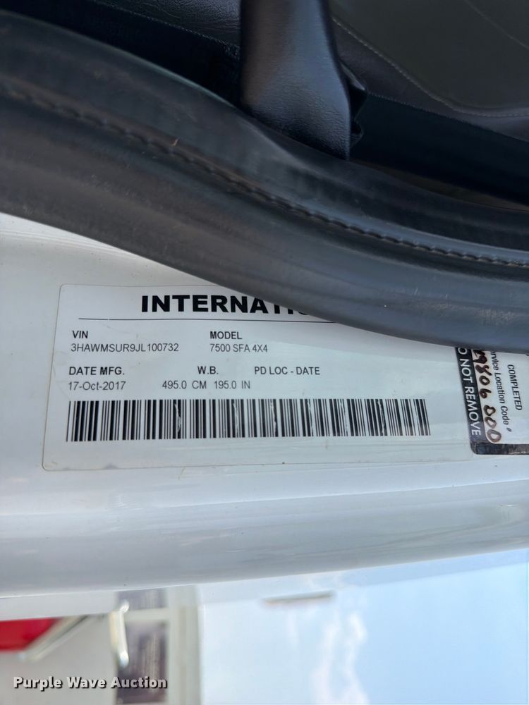 image for item FK5043 2018 International WorkStar 7500 bucket truck