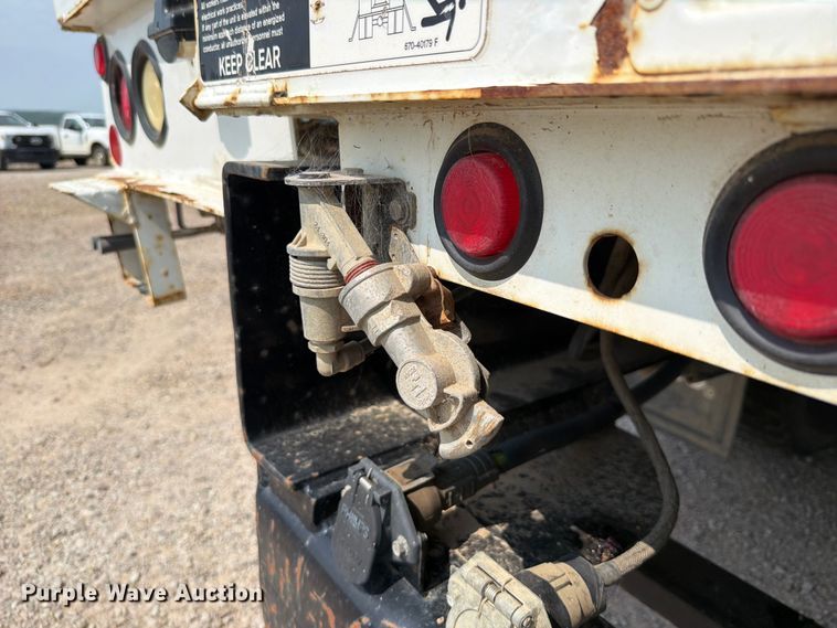 image for item FK5044 2016 International WorkStar 7500 bucket truck