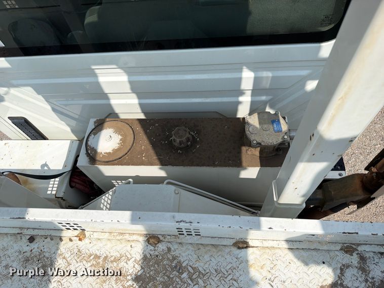 image for item FK5044 2016 International WorkStar 7500 bucket truck