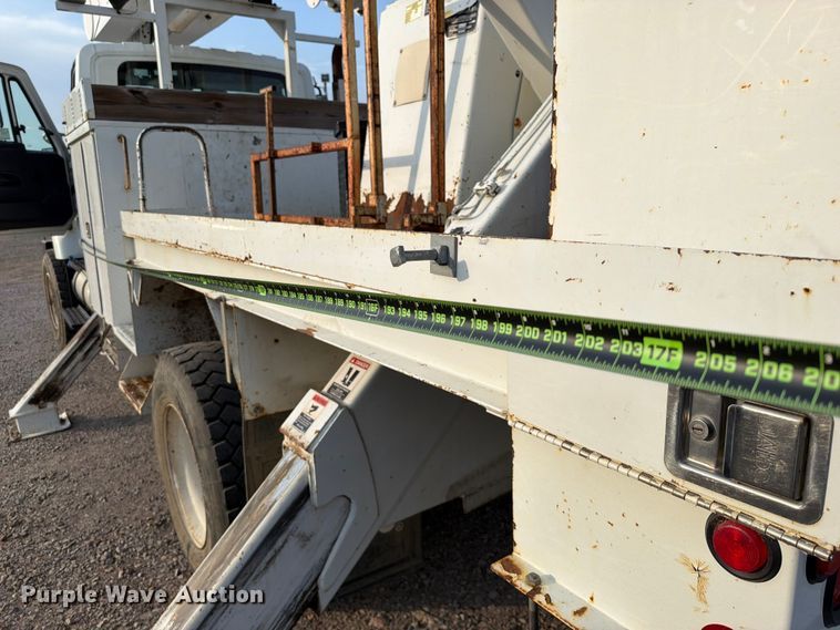 image for item FK5044 2016 International WorkStar 7500 bucket truck