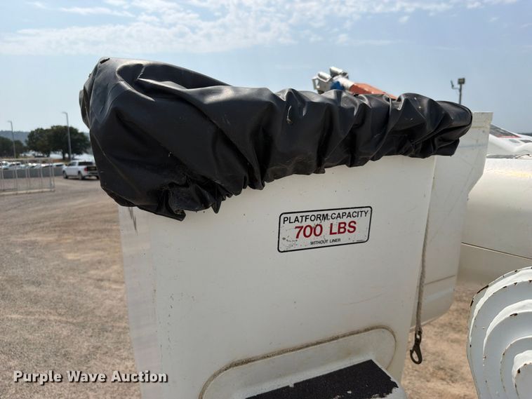 image for item FK5044 2016 International WorkStar 7500 bucket truck