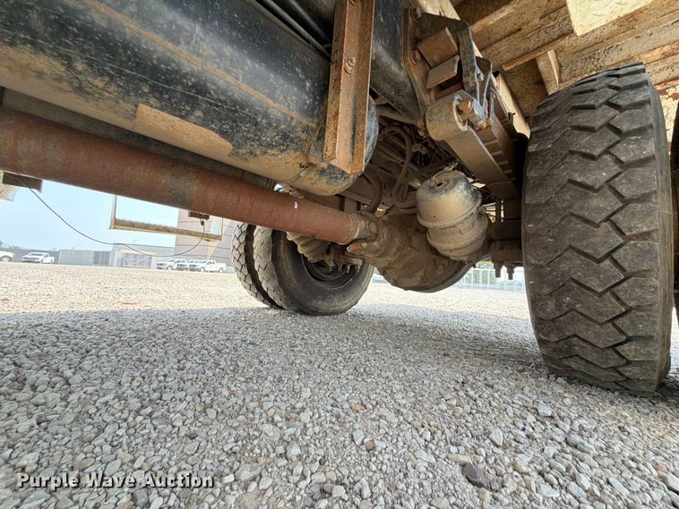 image for item FK5044 2016 International WorkStar 7500 bucket truck