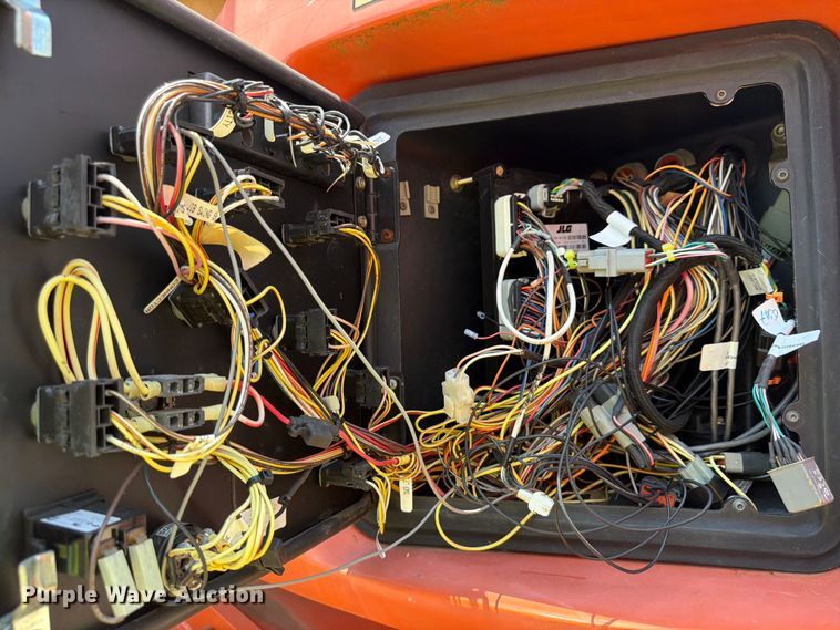 image for item FN2024 2013 JLG 1250AJP boom lift