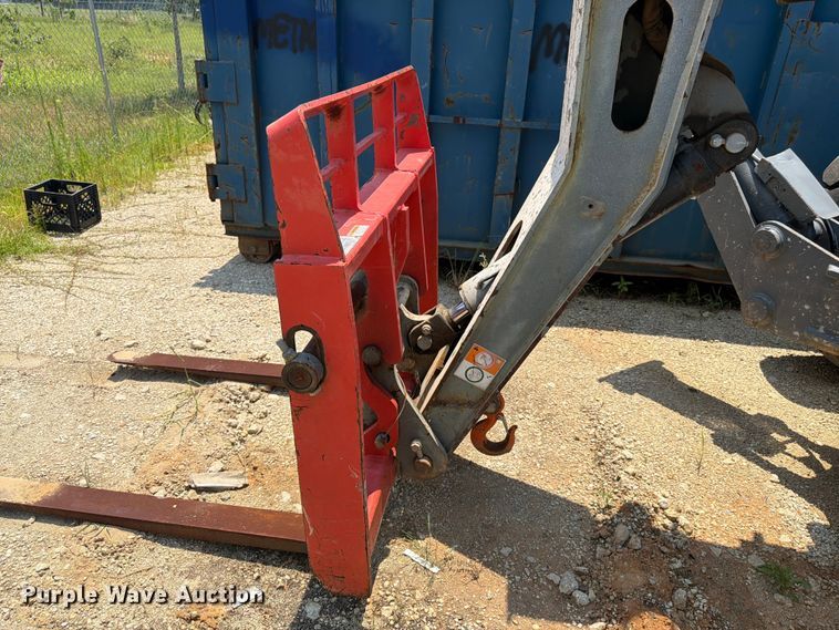 image for item FN2025 2019 Skyjack SJ1056TH telehandler