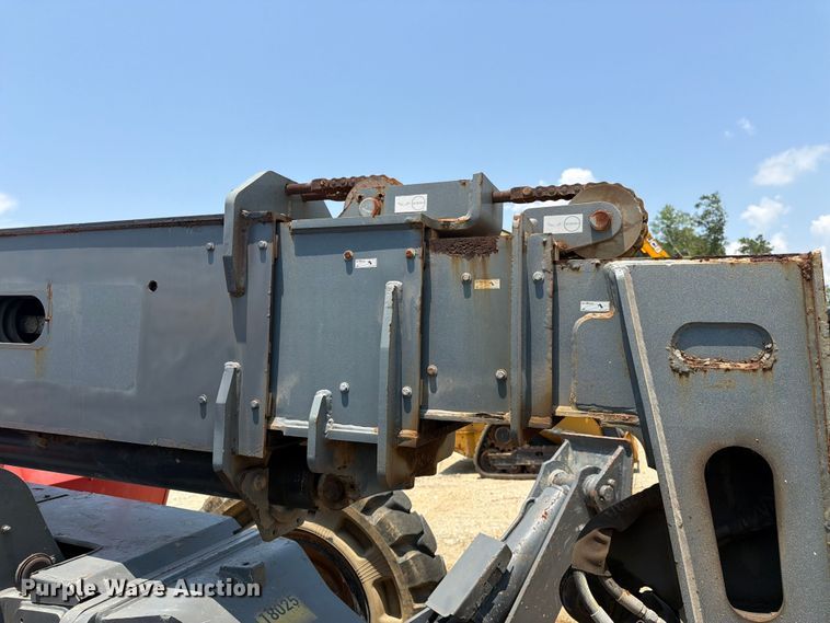 image for item FN2025 2019 Skyjack SJ1056TH telehandler