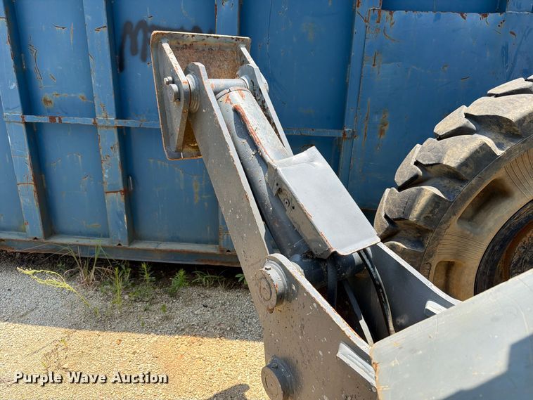 image for item FN2025 2019 Skyjack SJ1056TH telehandler