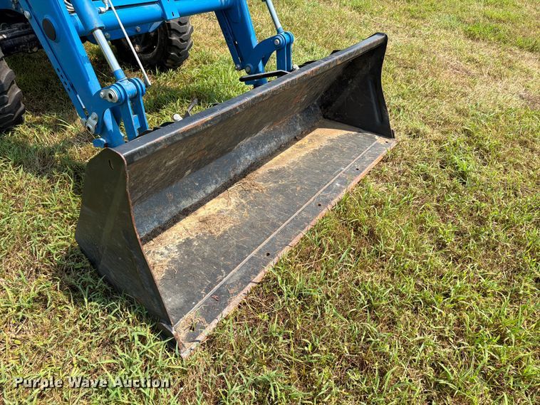 image for item FN2027 LS MT225HE MFWD tractor