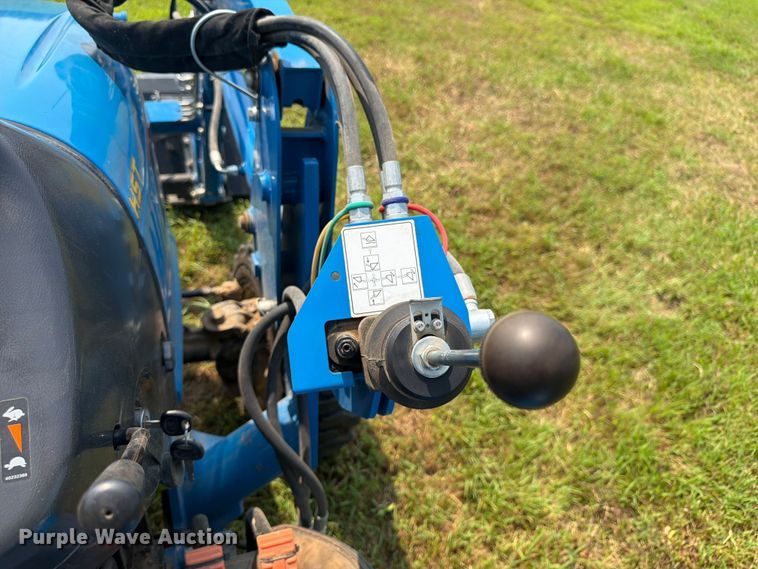 image for item FN2027 LS MT225HE MFWD tractor