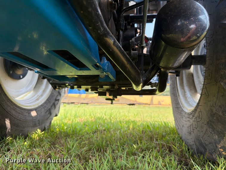 image for item FN2027 LS MT225HE MFWD tractor