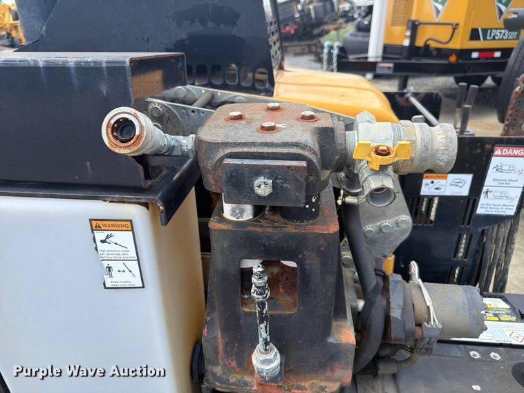 image for item FN2040 2012 Vermeer D9X13 directional boring unit