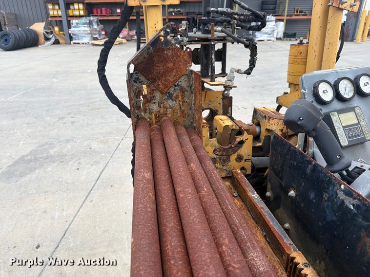 image for item FN2040 2012 Vermeer D9X13 directional boring unit