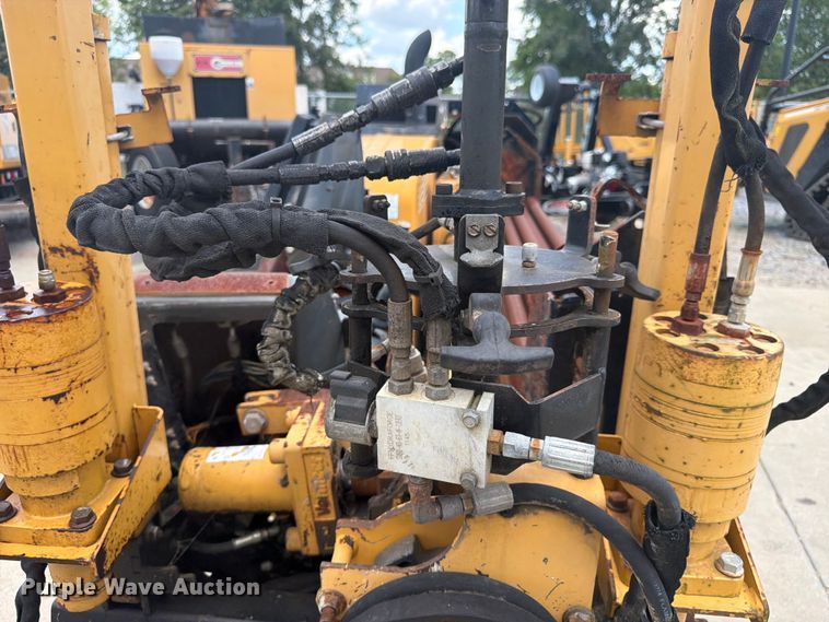 image for item FN2040 2012 Vermeer D9X13 directional boring unit