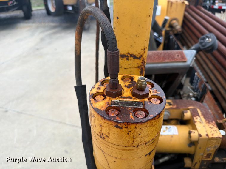 image for item FN2040 2012 Vermeer D9X13 directional boring unit