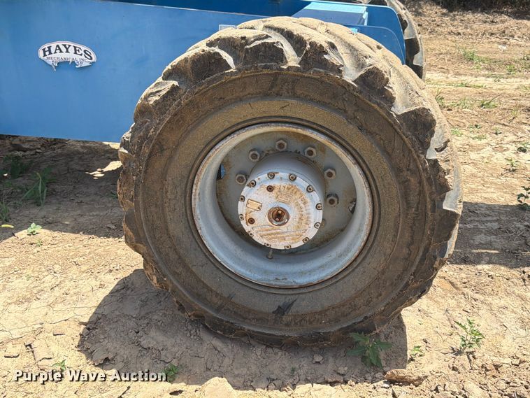 image for item FN2041 2000 Genie S-125 boom lift