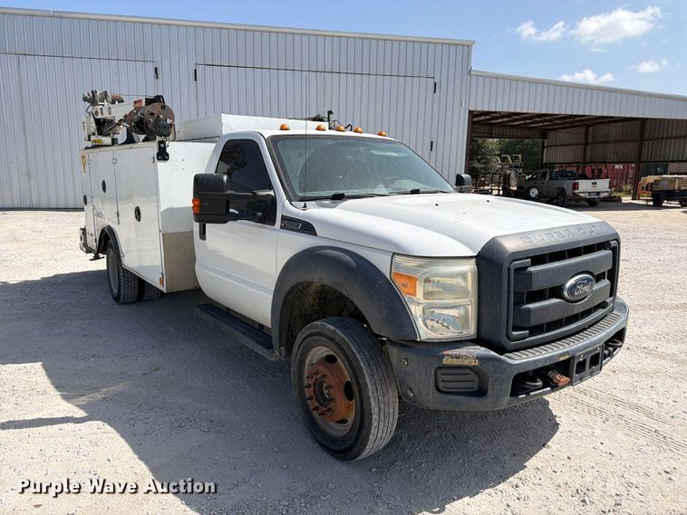 image for item FN2042 2016 Ford F550 Super Duty utility / service truck