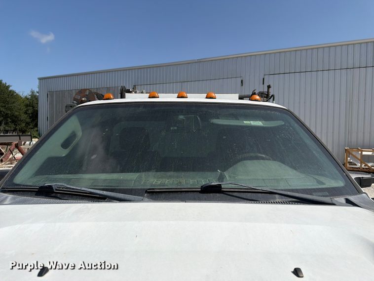 image for item FN2042 2016 Ford F550 Super Duty utility / service truck