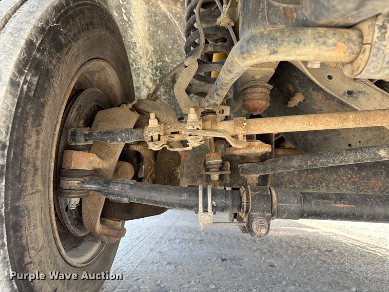 image for item FN2042 2016 Ford F550 Super Duty utility / service truck