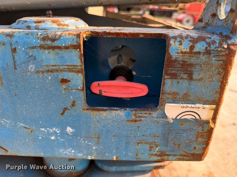 image for item FN2544 2008 Genie GS-3232 scissor lift