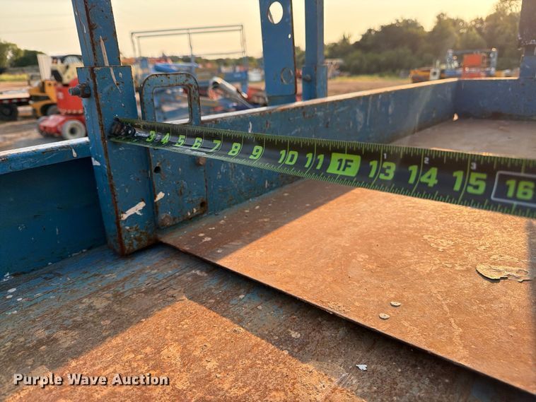 image for item FN2544 2008 Genie GS-3232 scissor lift