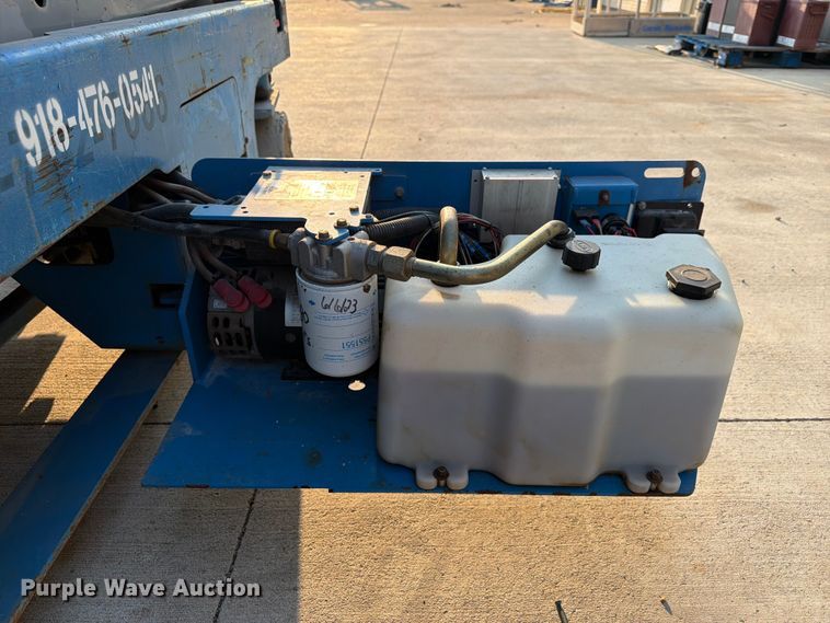 image for item FN2544 2008 Genie GS-3232 scissor lift