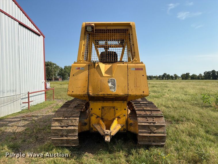 image for item FN2551 1994 John Deere 750 BLT dozer