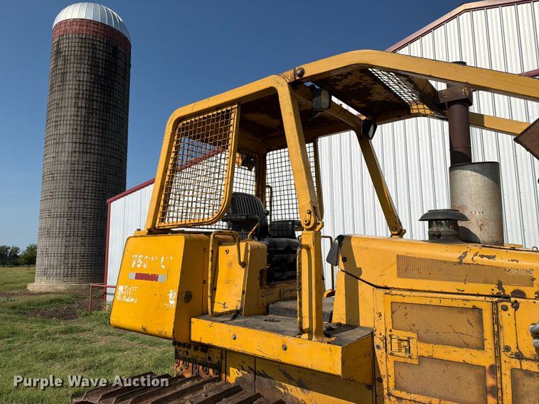 image for item FN2551 1994 John Deere 750 BLT dozer