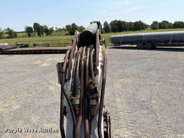 image for item FN2554 2002 Bobcat 334 mini excavator