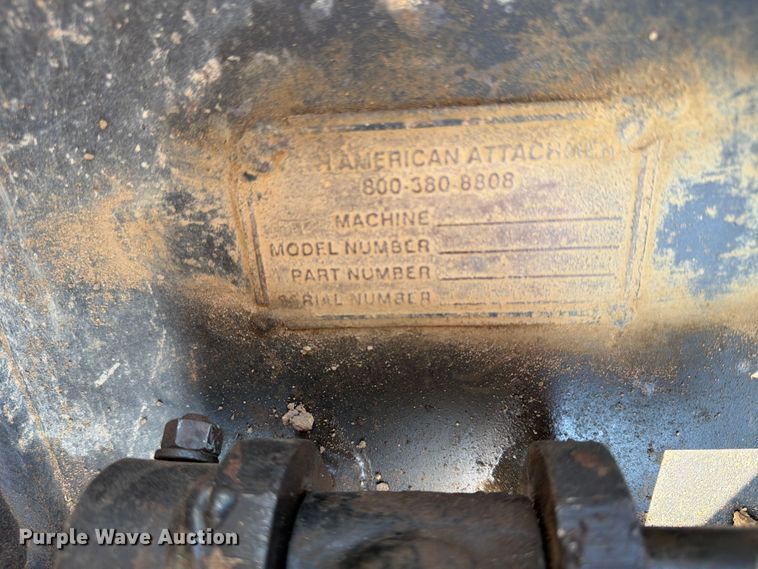 image for item FN2554 2002 Bobcat 334 mini excavator