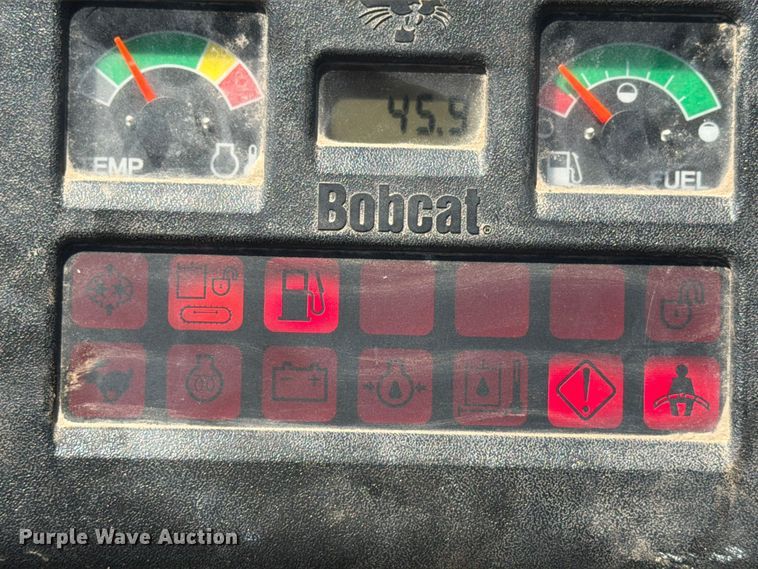 image for item FN2554 2002 Bobcat 334 mini excavator
